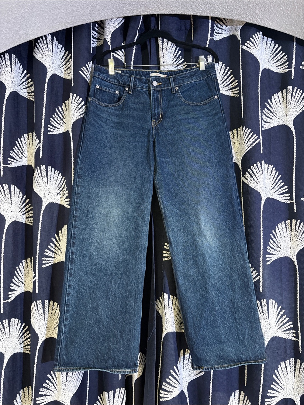 Levi’s “Low Loose” Wide-Leg Women's Jeans in Dark Blue